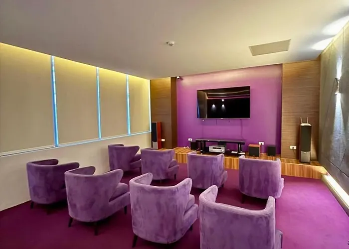 1bedroom, Near Ever Commonwealth, Free Amenities Roxas East *
